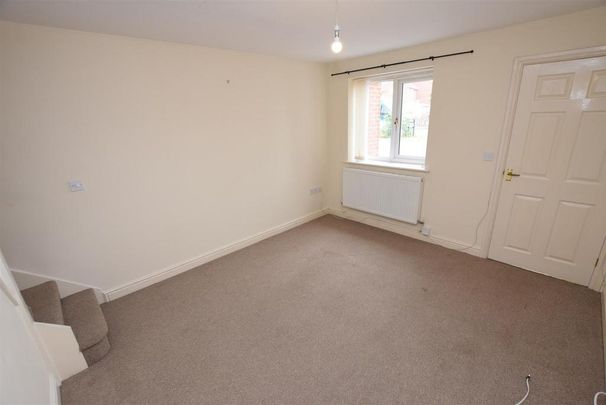 2 bedroom townhouse to rent - Photo 1
