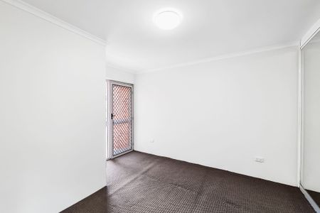 Unit 8/23-25 Priddle Street, Westmead. - Photo 2