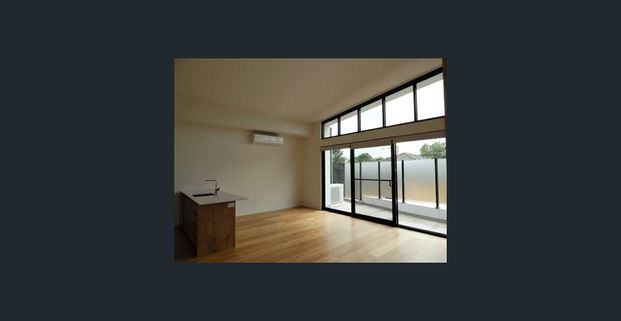 4/748 High Street, Reservoir, VIC 3073 - Photo 1