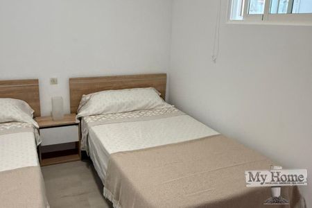 081-770 Central apartment in Playa del Inglés, just steps from El Yumbo and the beach - Photo 4