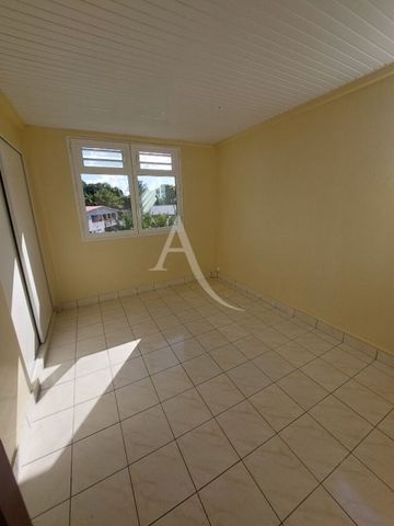 Location Appartement 87.74m² 4 pièces Fort de france - Photo 3
