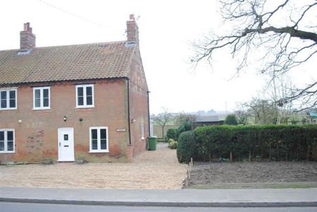 3 bedroom cottage to rent - Photo 4