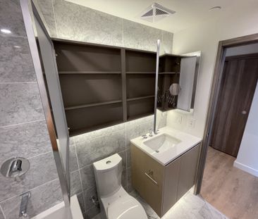 For Lease - 85 McMahon Drive Unit# 701, Toronto, Ontario - Photo 6