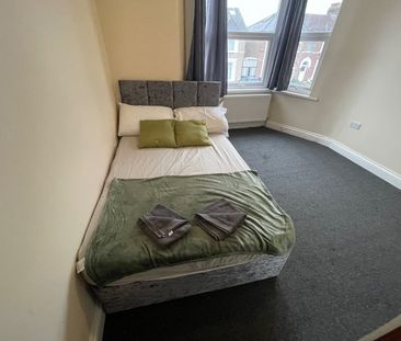 Room in a Shared House, London, IG3 - Photo 5