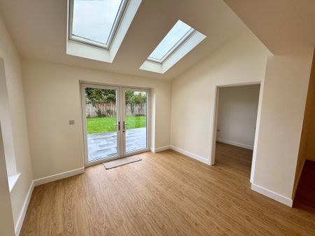 Long Lane, Feltwell - Photo 2