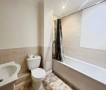 Station Approach, Braintree - Photo 1