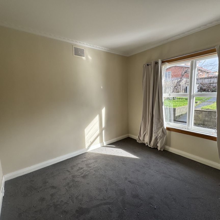 You'll Love, Living Here! - Photo 1