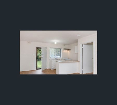 3/180 Holland Street, Fremantle, WA 6160 - Photo 2