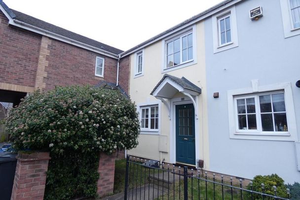 2 bedroom terraced house to rent - Photo 1