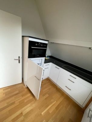 Gemütliche Dachwohnung im Herzen von Dietikon befristet - Foto 1
