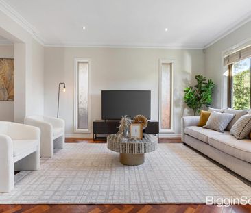 Modern Comfort with Convenient Access to All - Photo 6