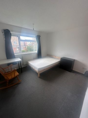 2 bed maisonette to rent in Hamlet Drive - Photo 5