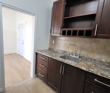 For Lease - 172.5 Hunter Street Unit# 7, Peterborough, Ontario - Photo 2