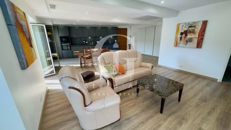 Location Appartement 3 pièces 70m² VALLAURIS 06220 - Photo 3