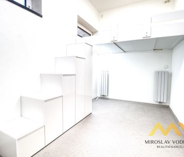 Pronájem bytu 2+kk 53 m², Hradec Králové - Фото 3