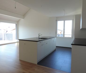 Neuwertige und grosszügige 3.5-Zimmer Dachwohnung - Foto 4