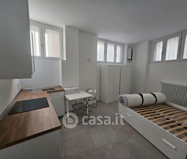 Monolocale in Affitto in Via Galvano Fiamma 24 a Milano - Photo 2