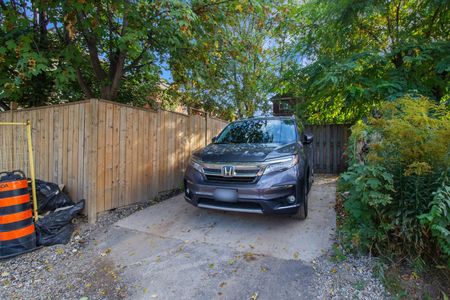 For Lease - 49 Wentworth #Upper Street, Hamilton, Ontario - Photo 3