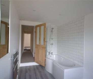 2 bedroom terraced house to rent - Photo 6