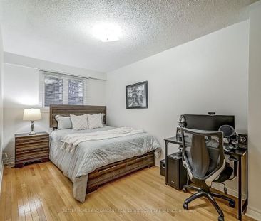 For Lease - 63 Chalfield Lane, Mississauga, Ontario - Photo 4