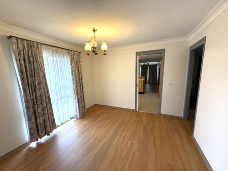 PRIME CENTRAL LOCATION! - Photo 4