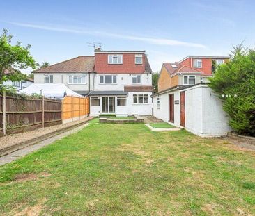 1 bedroom in a house share to rent - Photo 6