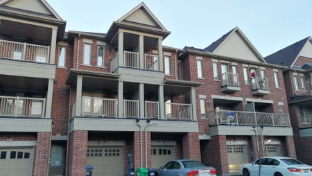 For Lease - 13 Telegraph Street, Brampton, Ontario - Photo 4