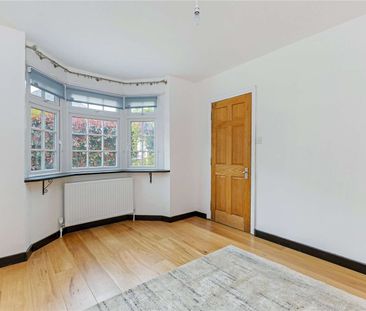 Beautifully presented semi-detached village house conveniently loca... - Photo 6