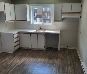 3 1/2 Terrebonne - Photo 1