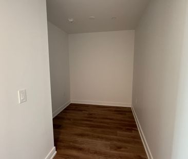 For Lease - 89 Dundas Street Unit# 1612, Mississauga, Ontario - Photo 6