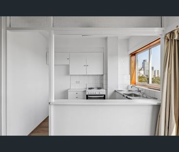 41/15 Wylde Street, Potts Point, NSW 2011 - Photo 1