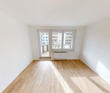 Mit Blick ins Grüne gelegene 3-Raum-Wohnung mit Balkon - Foto 4