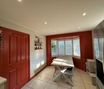 Amersham - Photo 2