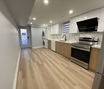 For Lease - 1186 Shadeland Drive Unit# Basement Room, Mississauga, ... - Photo 4