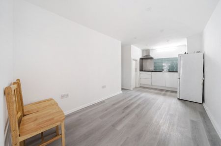 Portland Road, London, SE25 4UF - Photo 3