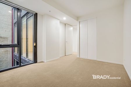 302/22-40 Wills Street, Melbourne - Photo 2