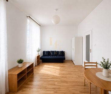 Wysokie sufity | oddzielna kuchnia | Śródmieście - Photo 2