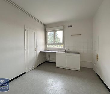 Location Appartement 4 pièces 86m² LE MANS 72000 - Photo 6