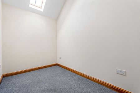 4 bedroom barn conversion to rent - Photo 4