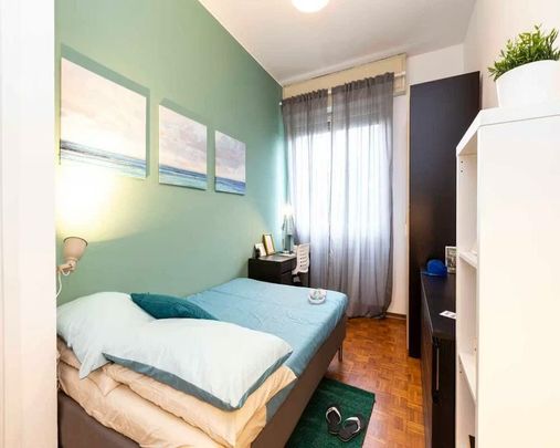 Via Sulmona, Milan, Lombardy 20139 - Photo 1