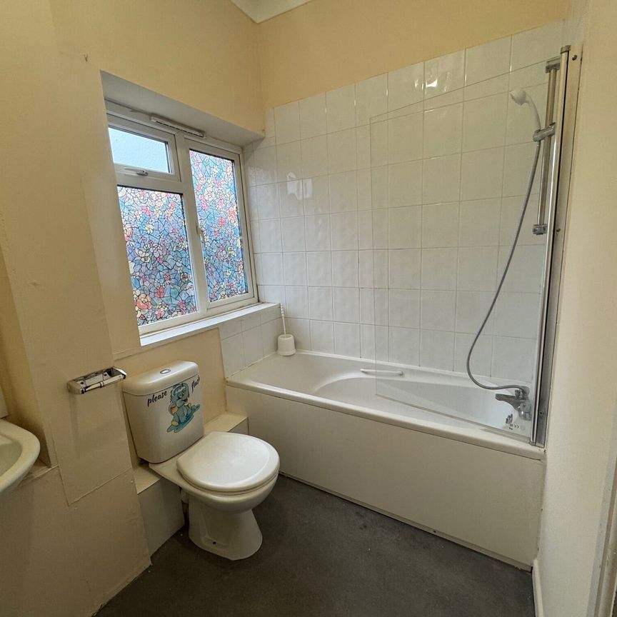 Priory Road, Southampton - Photo 1