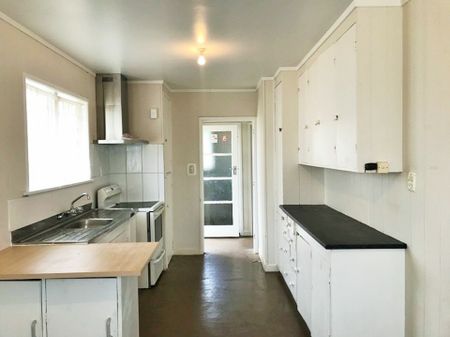 Stand alone home in parker - Photo 5