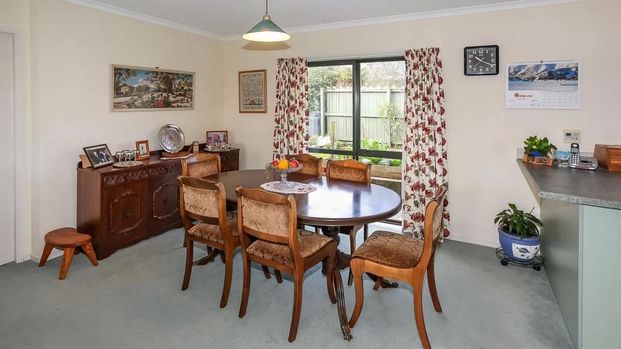 Charming 3BR Home with Garden in Papakura - Photo 1
