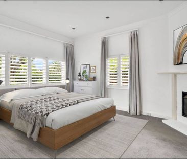 Impressive Family Residence in Prime Location - Photo 4