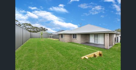 Pefect Family Home - Photo 2