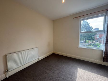 Silverton Road ,Foleshill - Photo 5