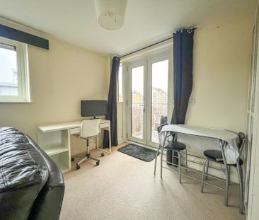 Mizzen Court, Portishead, Bristol, Somerset - Photo 6