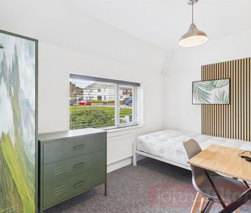 7 bedroom semi-detached house to rent - Photo 3