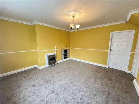 Endcliffe Crescent, Scarborough, YO12 - Photo 4