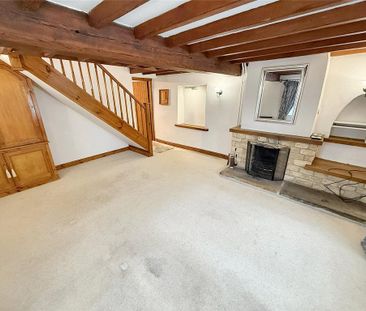 2 bedroom end of terrace house to rent - Photo 2